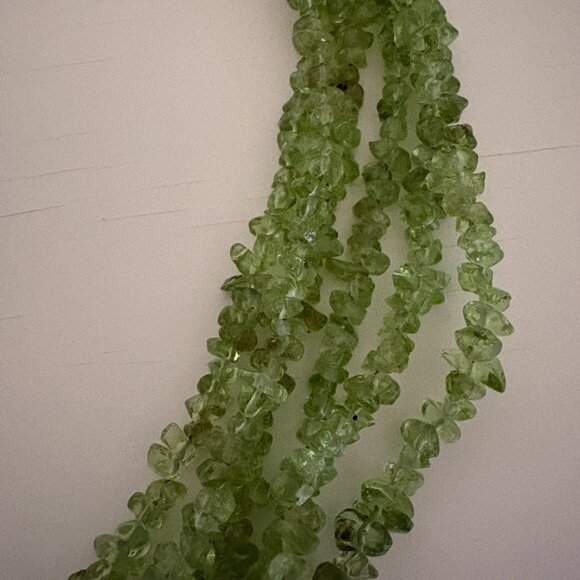 Silpada Peridot Necklace - Picture 2 of 3